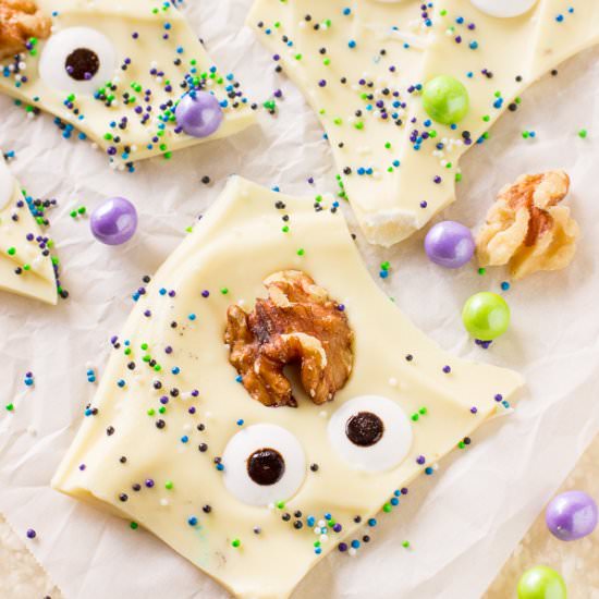 Monster Brain Halloween Bark - Recipe photo by Deliciously Sprinkled