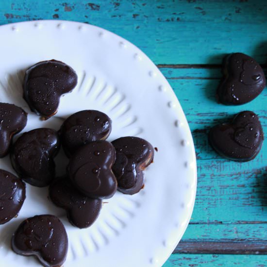 Maca Truffles - Recipe photo by delicious.blog