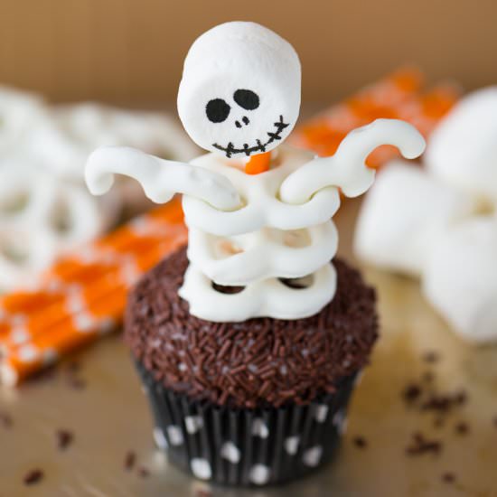 Skeleton Cupcakes - Recipe photo by yourcupofcake