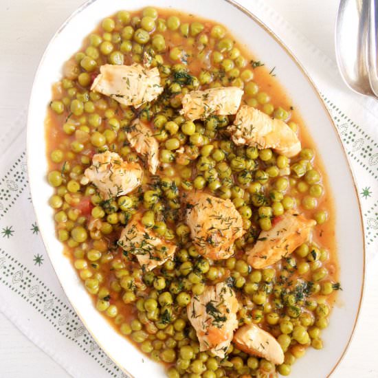 Romanian Pea and Chicken Stew - Recipe photo by adinutza