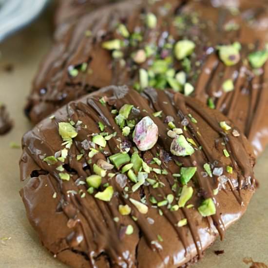 Chocolate Pistachio Cookies - Recipe photo by yummycrumble