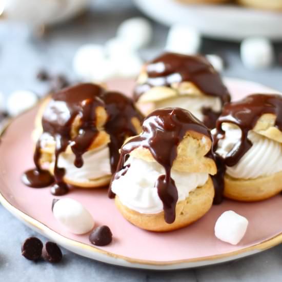 hot fudge sundae profiteroles - Recipe photo by perpetuallyhungry