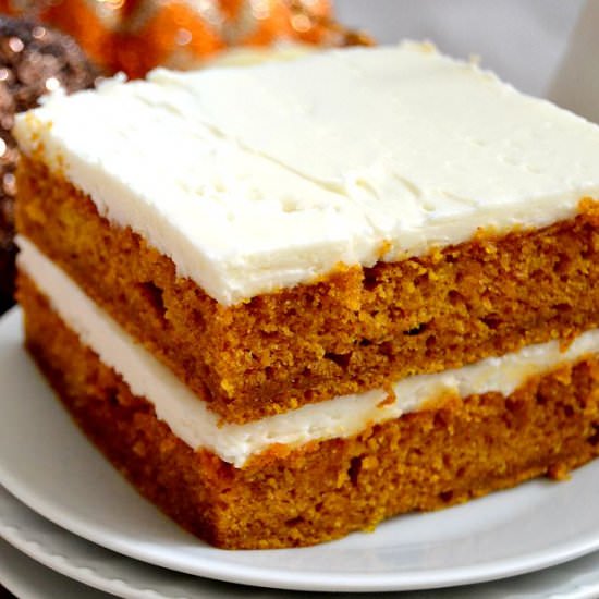 Pumpkin Spice Sheet Cake - Recipe photo by thedomesticrebel