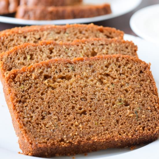 Honey-Sweetened Zucchini Bread - Recipe photo by myhomemadeheaven