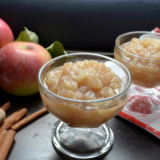 Homemade Chunky Applesauce - Recipe photo by shelovesbiscotti