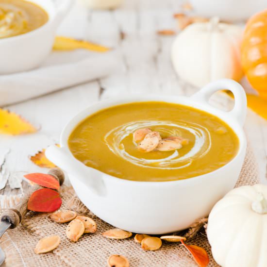 Curry Pumpkin Soup - Recipe photo by theadventuresofbobandshan
