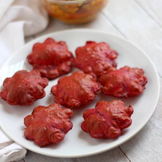 Beetroot Puri - Recipe photo by werecipes