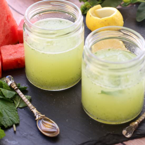 Limonana | Lemonade & Mint Drink - Recipe photo by SweetPillarFood