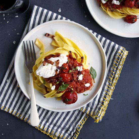 Spicy Chili, Tomato, Bacon Pasta - Recipe photo by thekitchenpaper