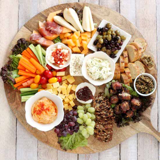 The Ultimate Appetizer Platter - Recipe photo by the organic kitchen