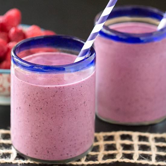 Berry Protein Power Smoothie - Recipe photo by veggiesbycandlelight