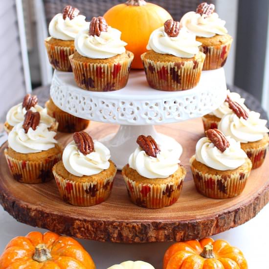 Sweet Roasted Yam & Spice Cupcakes - Recipe photo by SweetSimpleKitchen