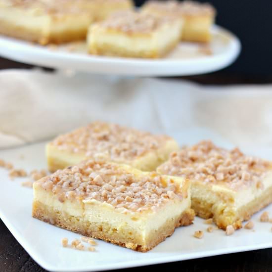 Toffee Cheesecake Bars - Recipe photo by mykitchencraze