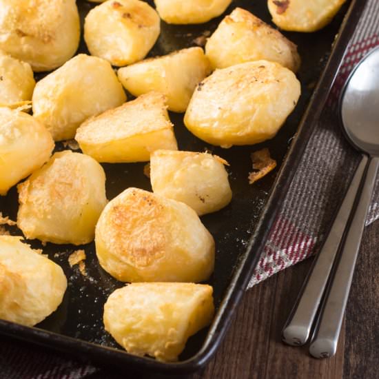 Perfect Roast Potatoes - Recipe photo by CharlottesLivelyKitchen