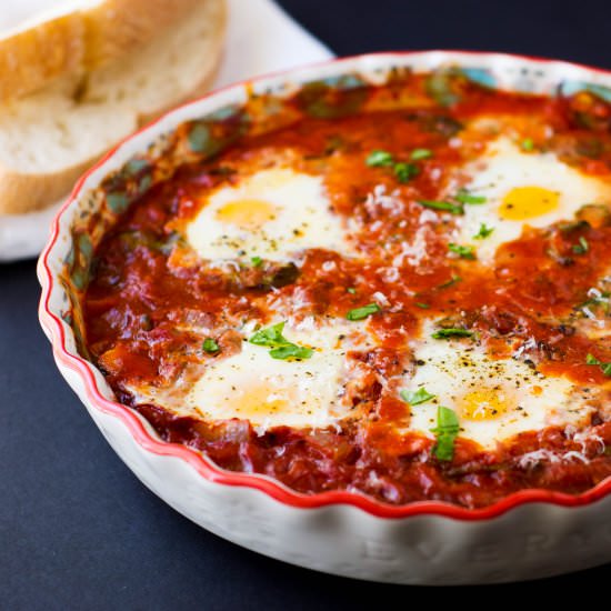 Spicy Baked Eggs with Spinach - Recipe photo by estherjane13