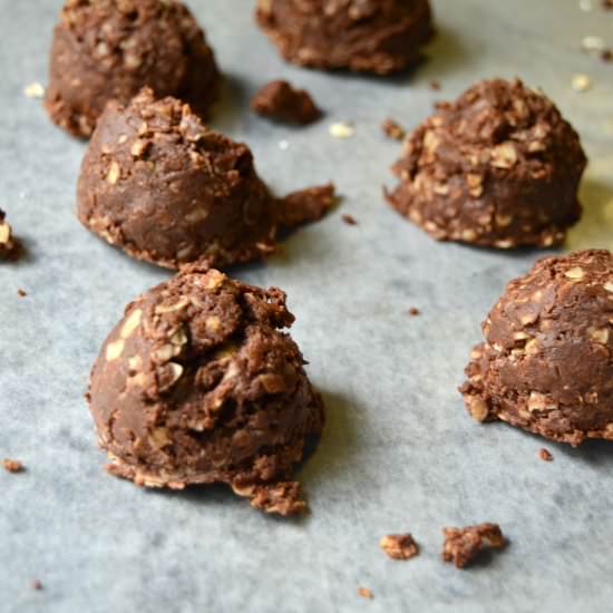 No Bake Protein Cookies - Recipe photo by katemovingforward