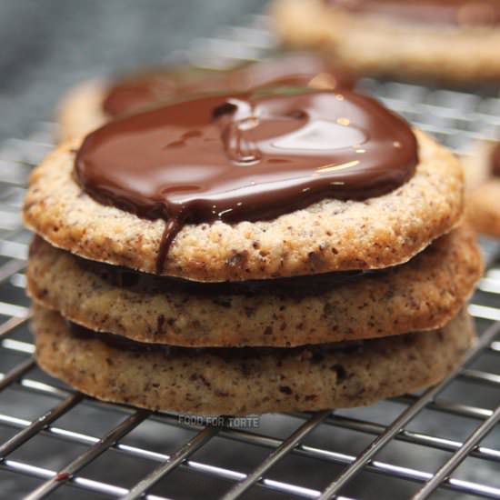 Mini Hazelnut Macaroon Stacks - Recipe photo by speedingturtle