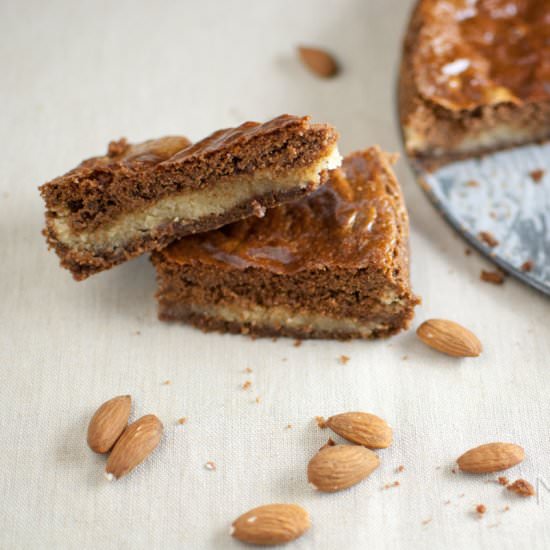 Dutch 'Gevulde Speculaas' - Recipe photo by Myfoodblog.nl