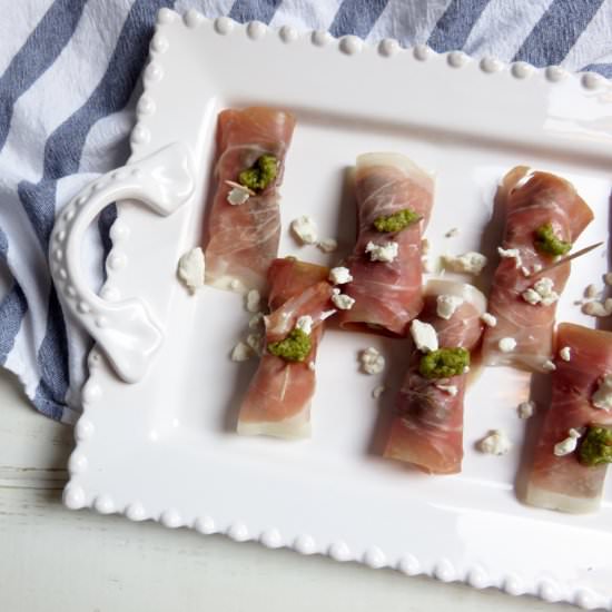 Squash and Prosciutto Rolls - Recipe photo by thetoastedpinenut