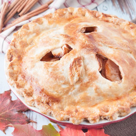 Grandma's Apple Pie - Recipe photo by photosandfood