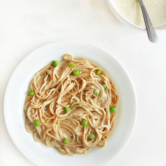 Vegan Alfredo Sauce Recipe - Recipe photo by healingtomato