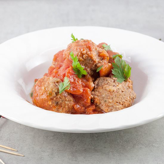 Spanish Meatballs in Tomato Sauce - Recipe photo by ohmydish