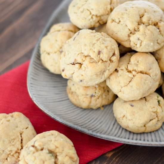 Peanut Butter Granola Cookies - Recipe photo by lucismorsels