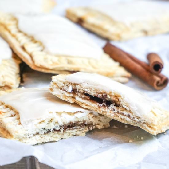 Brown Sugar Cinnamon Pop-tarts - Recipe photo by thedessertchronicles