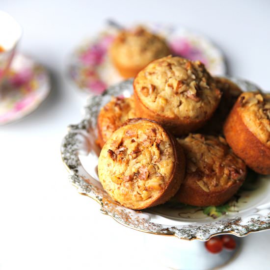 Healthy Carrot and Walnut Muffin - Recipe photo by littlebigh