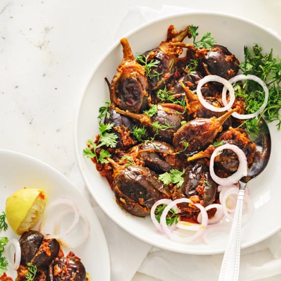 Achari Bharwan Baingan - Recipe photo by cubesnjuliennes