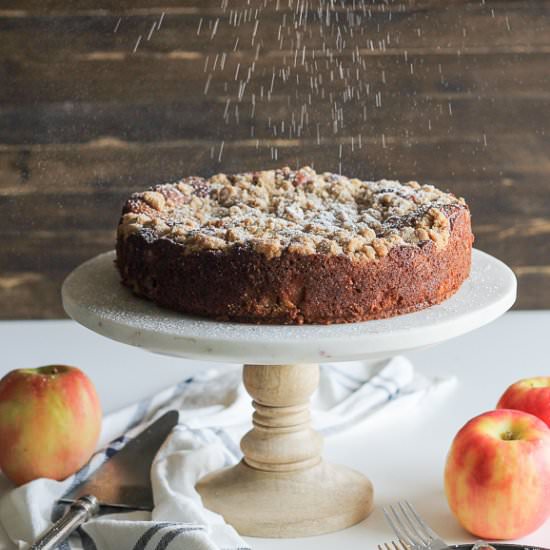 Apple Crumb Cake - Recipe photo by bakerita