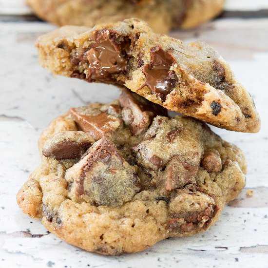 Rich Chocolate Cookies with Goodies - Recipe photo by Winnish