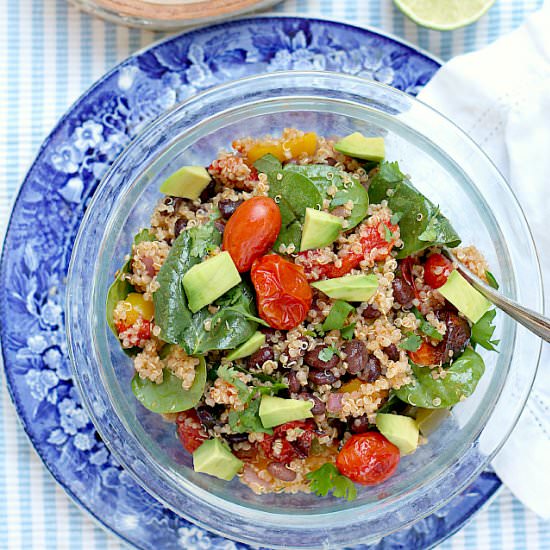 Skinny Roasted Vegetable Quinoa Salad - Recipe photo by Delightful Mom Food