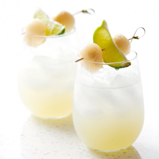 Lychee Lime Fizz - Recipe photo by foodfashionandfun