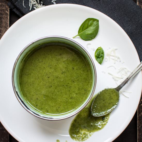 Homemade basil pesto - Recipe photo by veselina zheleva