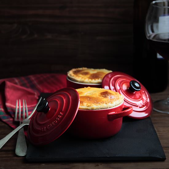 Meat pie in mini cocottes - Recipe photo by nosolodulces
