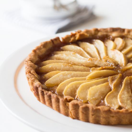 Simple Pear Tart - Recipe photo by GreenHealthyCooking