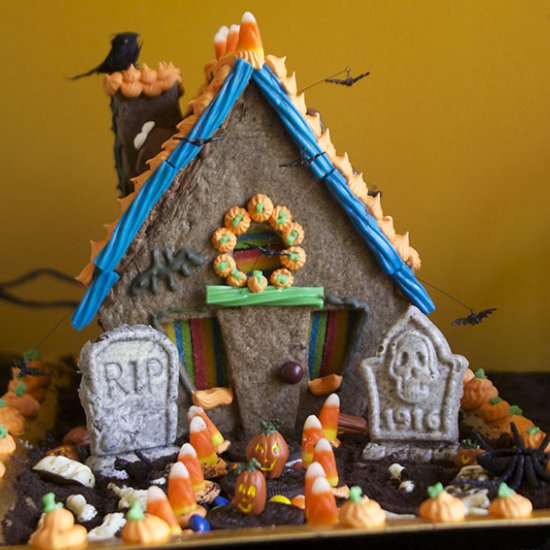 Haunted Halloween Cookie House - Recipe photo by the pescetarian and the pig