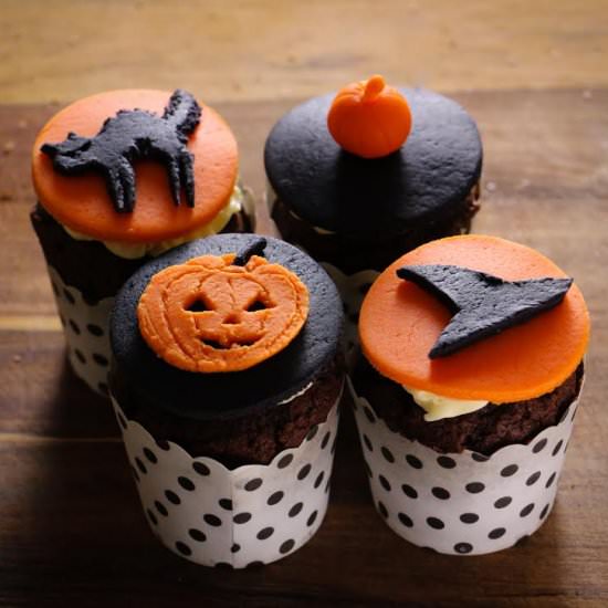 Perfect Halloween Cupcakes - Recipe photo by SoPurrfect