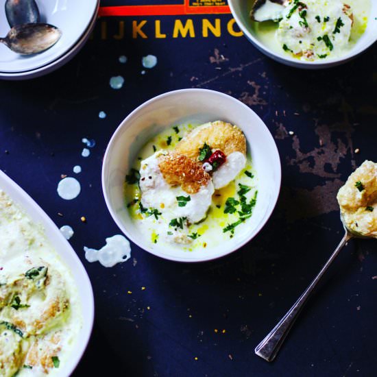 Savory Donuts in Yogurt Sauce - Recipe photo by umamikitchen