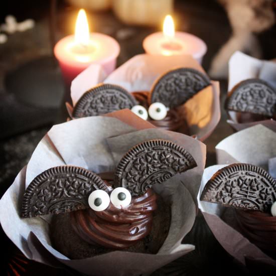 Black Magic Bat Cupcakes - Recipe photo by Simply beautiful eating