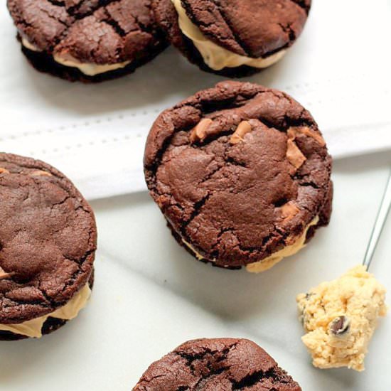 Chocolate Cookie Sandwiches - Recipe photo by happyveggiekitchen