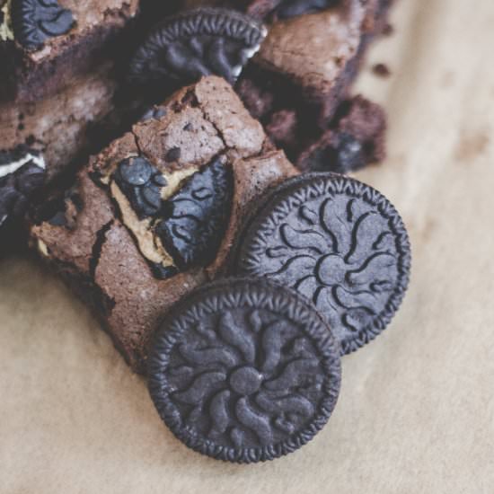Oreo Brownies - Recipe photo by cutieandpie