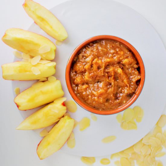 Healthy Caramel Apple Dip - Recipe photo by vivavega