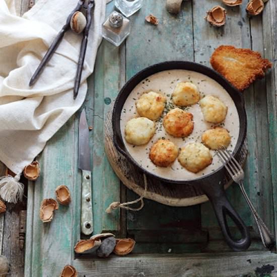 Fish balls with almond sauce - Recipe photo by Mi Gran Diversion