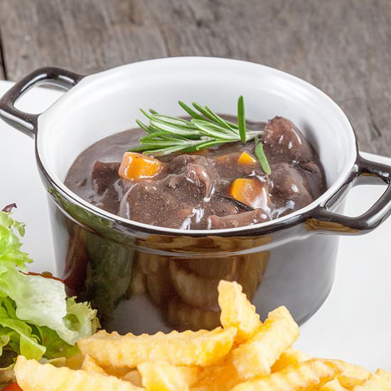 Wild boar stew - Recipe photo by ohmydish