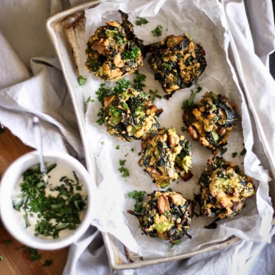 Mushroom + broccoli pakoras - Recipe photo by tohercore