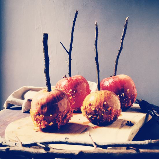 Spritz Caramel Apples - Recipe photo by Gourmet Project