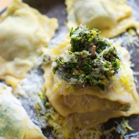 How to make Spinach Ricotta Ravioli - Recipe photo by DIYfoodguy