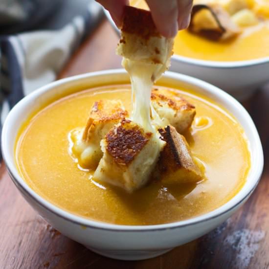 Butternut Squash Soup - Recipe photo by cookingforkeeps